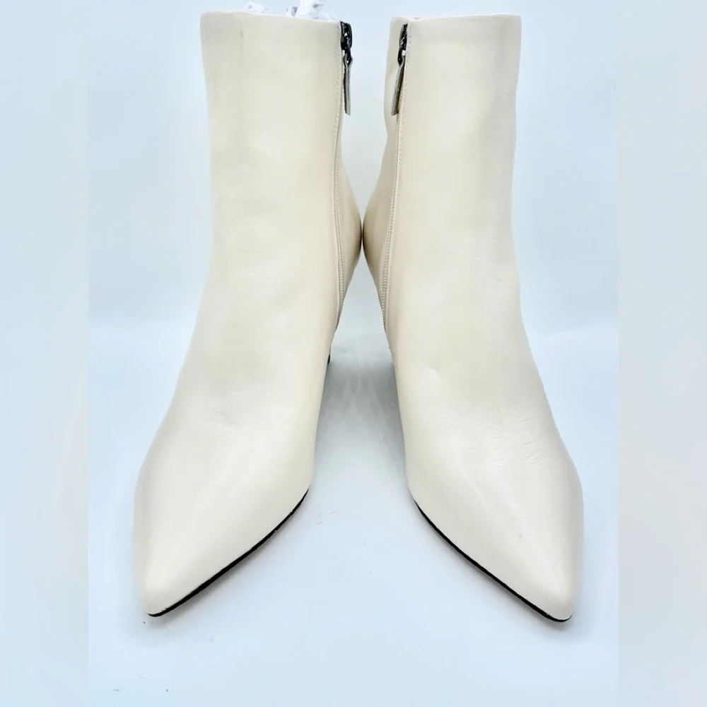 BN Sanctuary Cream Pacer Wedges Boots Size 9M
